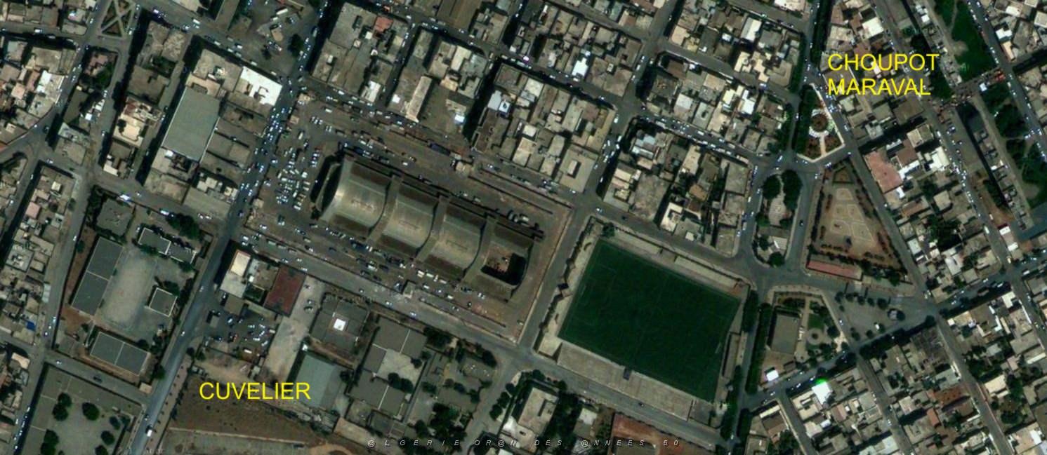 les halles centrales d oran 1956 0.JPG